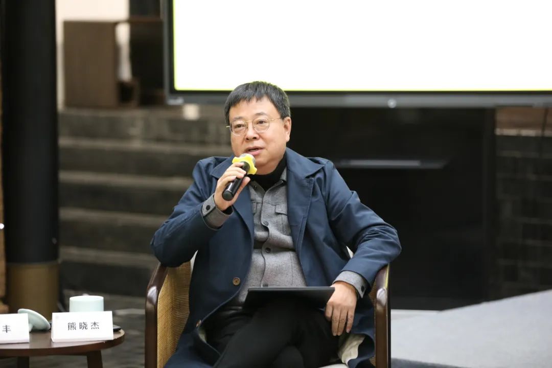 170070366982301041qV.jpg 170070366982301041qV.jpg